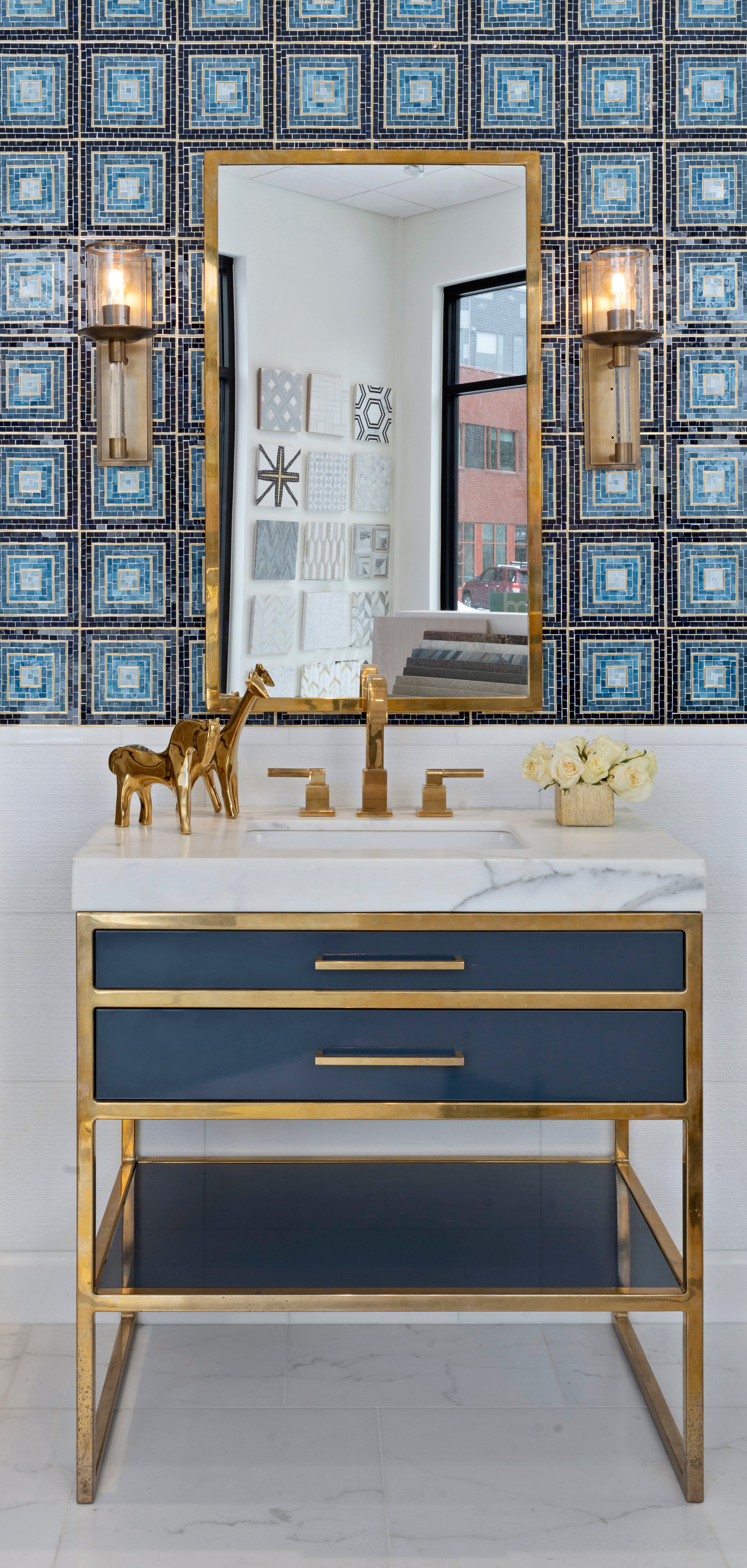 DECMAT_Basalt-Willits-Showroom-Entrance-2023_Hip2B-Square-Blue-Glass