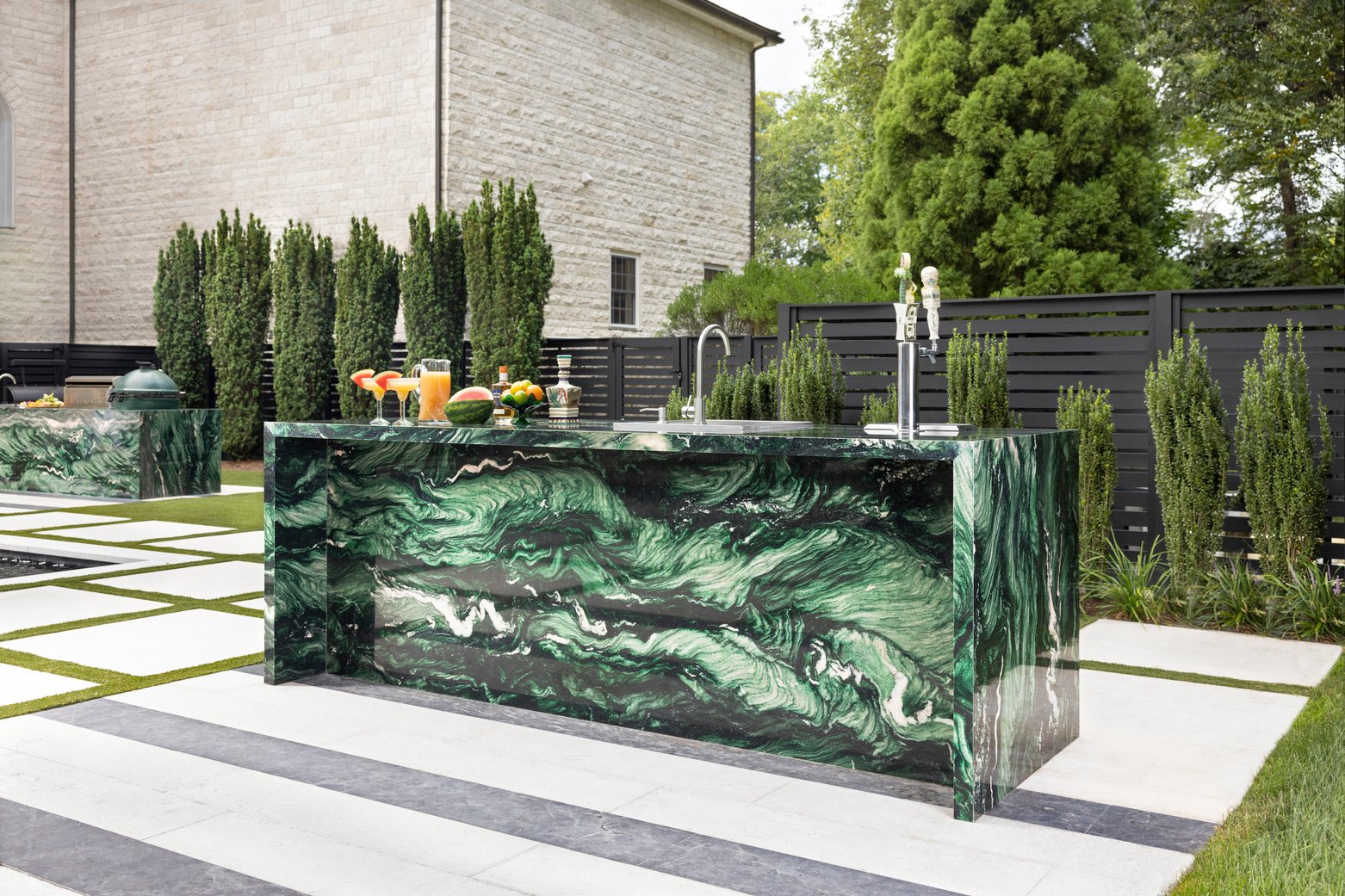 Designing Beautiful Outdoor Spaces for Colorado’s Climate